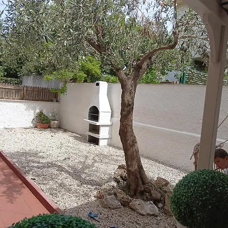 Karol House 3* Santa Marinella
